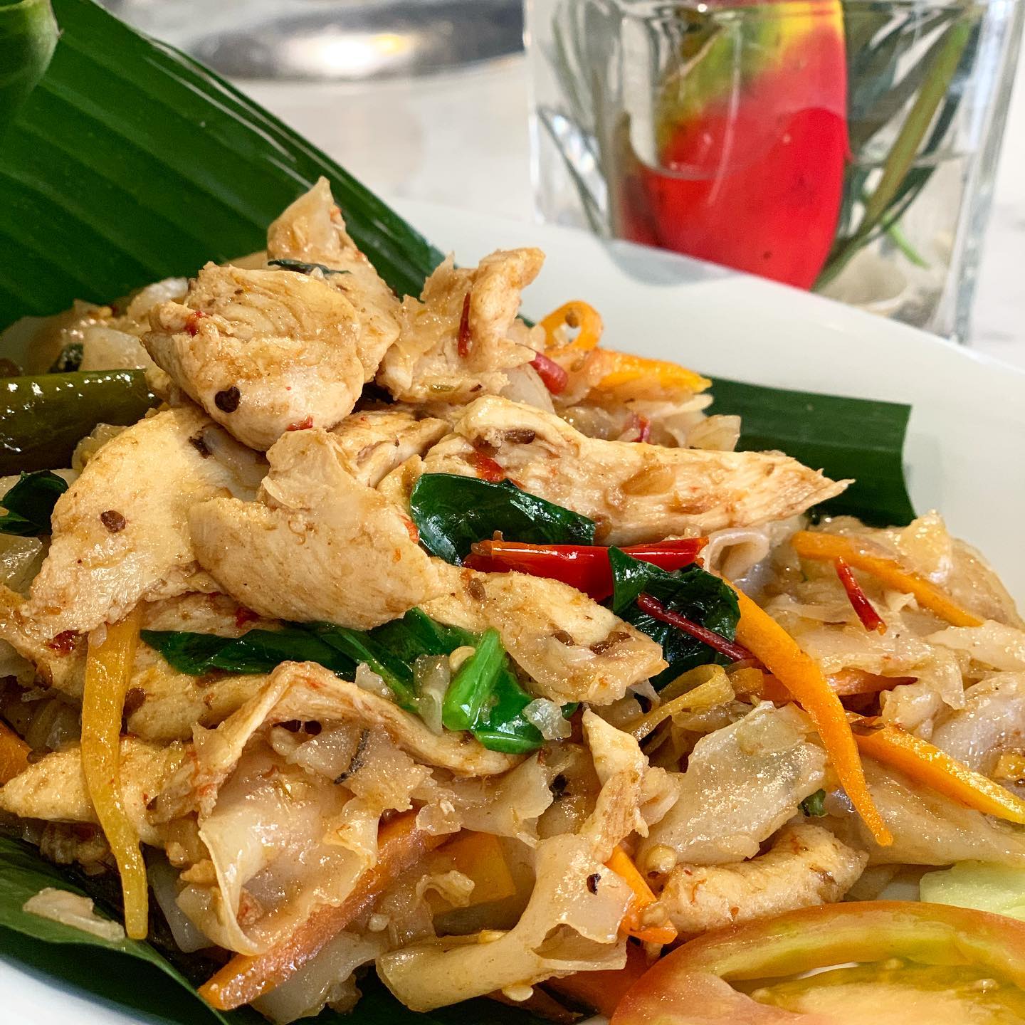 Kwetiao Ayam Kemangi Thai... ini wajib coba buat yang suka kwetiao pedas!