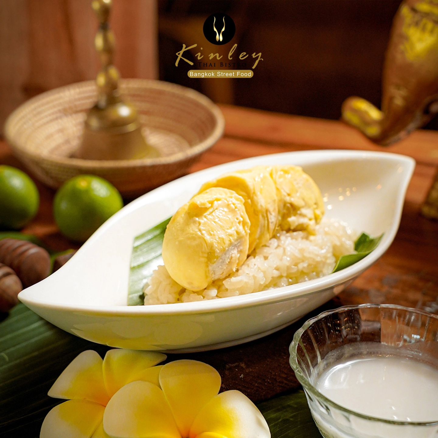 Makanan apa ya yang perpaduan nya manis dan legit?🙄

Yah, Durian Sticky Rice dari Kinley Bistro hadir dengan rasa creamy durian yang lumer di mulut, berpadu dengan ketan yang pulen. Setiap suapan bikin nagih! Siap cobain sensasi nikmatnya?

Kinley Thai Bistro restaurant asli dari Bangkok Thailand buka sejak 2014 di Sun Plaza Medan Lt.4, sekarang di lokasi baru dengan konsep baru pas di sebelah Kalasan. Tersedia dine in atau take-away menu favorit minuman, segar dan dessert dessert Thailand di konter take-away.

selalu follow dan share @kinleybistro untuk info menu dan promo update